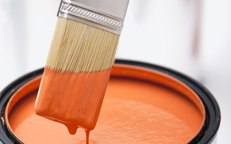 The Importance of Dry and Clean Surfaces for a Perfect Paint Finish